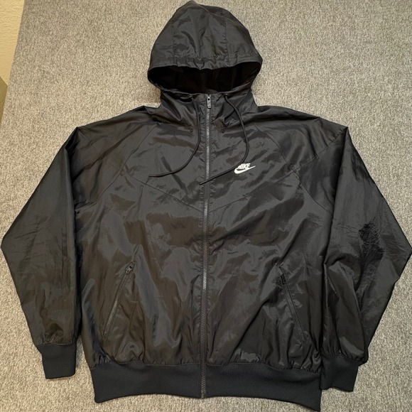mens nike windbreaker black